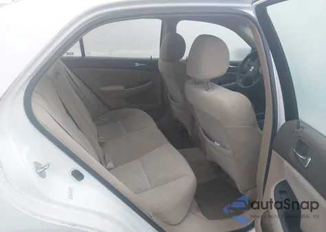 2005 Honda Accord 2.4 Lx z USA, uszkodzony, nr VIN 1HGCM56435A159963